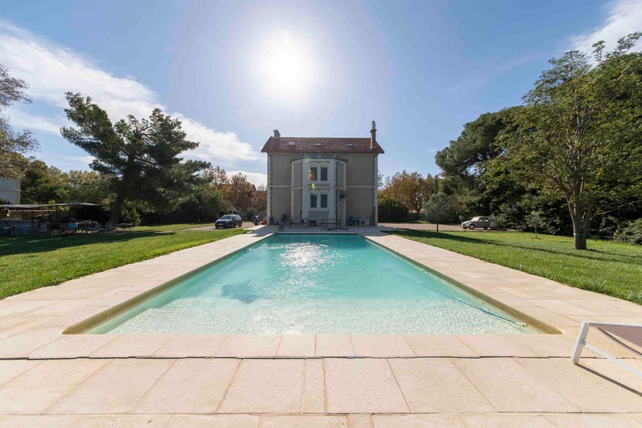 Maebrilu Camargue Provence Bed & Breakfast Salin-de-Giraud Exterior photo