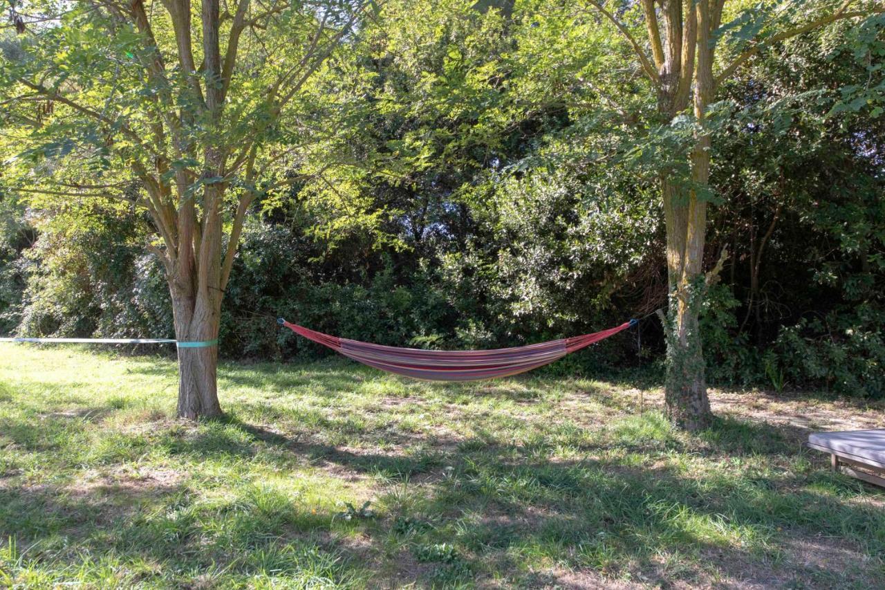 Maebrilu Camargue Provence Bed & Breakfast Salin-de-Giraud Exterior photo