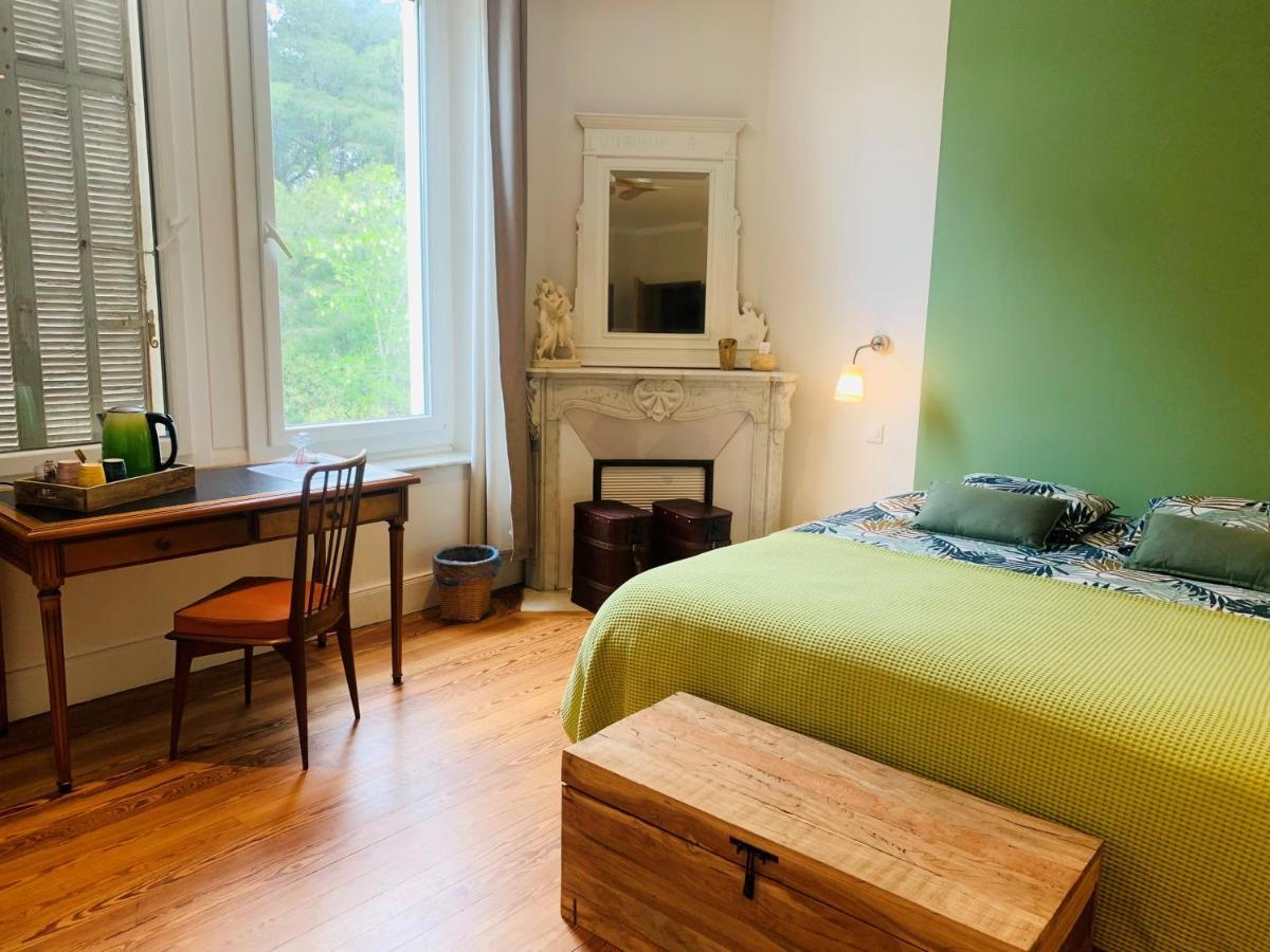 Maebrilu Camargue Provence Bed & Breakfast Salin-de-Giraud Exterior photo